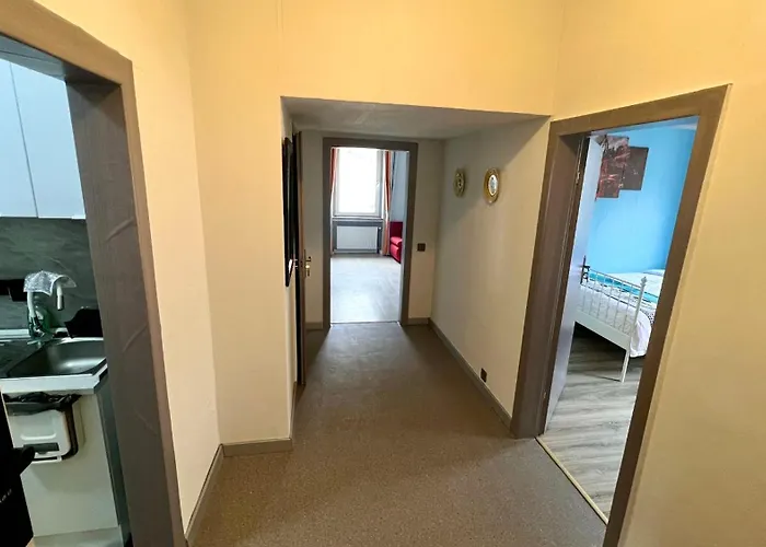 Yellow House Apartment